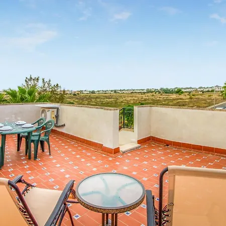 Apartment Gorgeous In Orihuela
