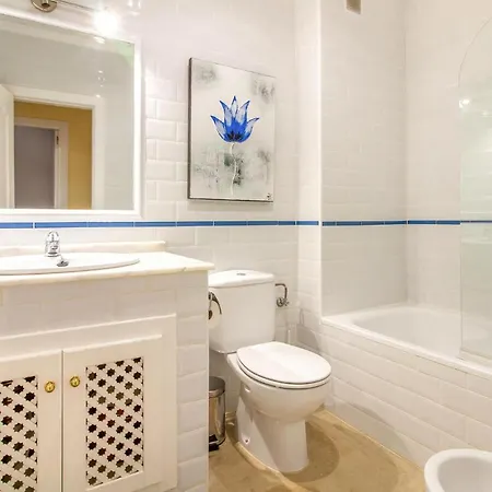 Apartment Gorgeous In Orihuela