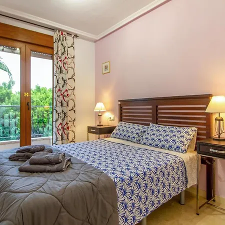 Apartment Gorgeous In Orihuela